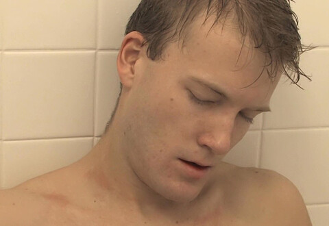 Alec Showers Off