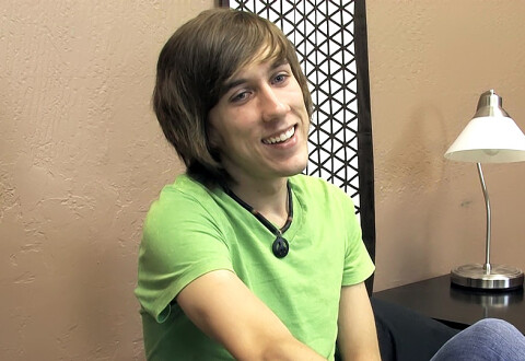 Kurt's First Dildo