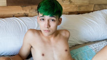 Smooth Young Bottom Takes A Dildo!