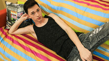 A Solo & Interview With New Boy Kurt