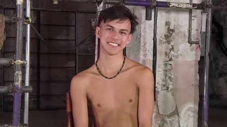 Gorgeous American Boy Maxxie