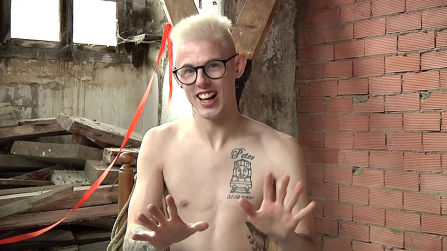 Blond British Boy Noah!