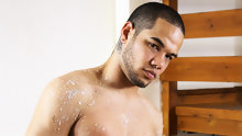 Str8 Nathaniel Gets Waxed