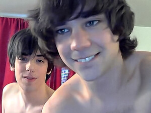 Twinks+Cum+Loving+Cam+Show