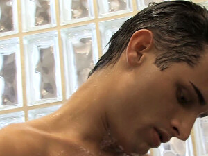 Deriq%27s+Soapy+Shower+Solo